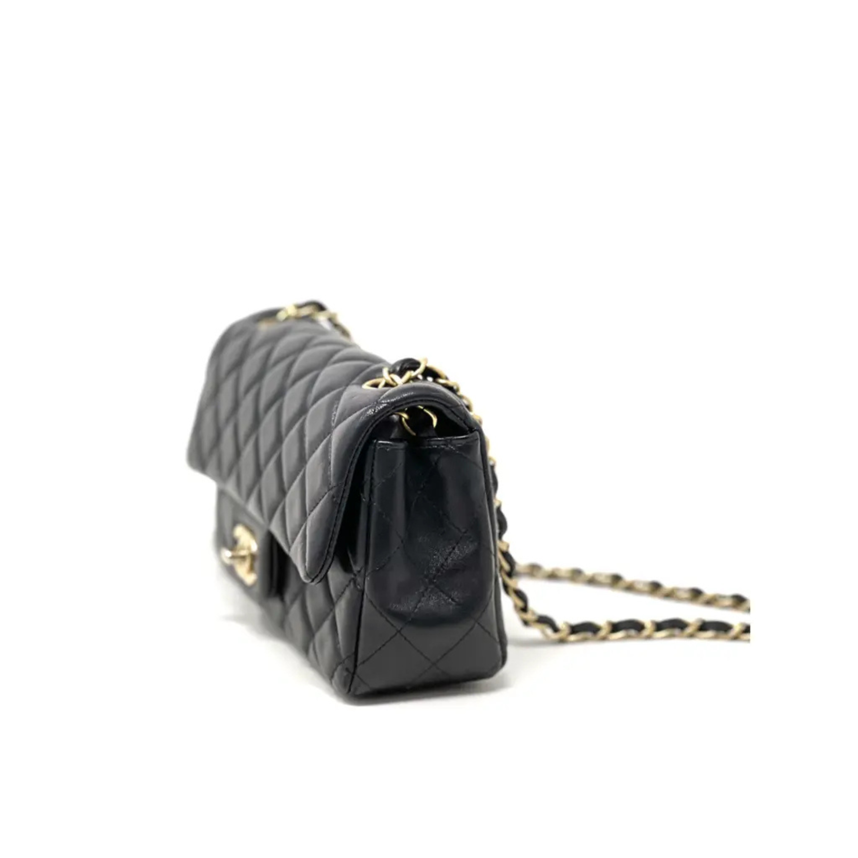 (PRE-ORDER) Chanel Timeless Classique Black Crossbody Bag